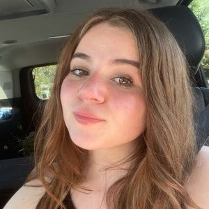 Meet your Posher, Avery